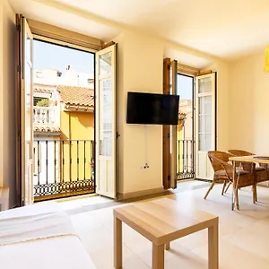 malaga-center-flat-la-victoria-city-center.1costadelsol.com/