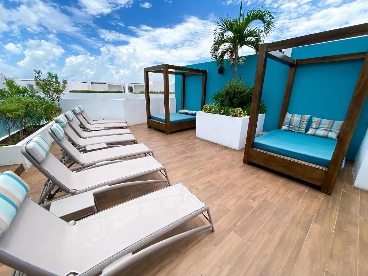 The Gallery Deluxe Room Playa del Carmen Apartment